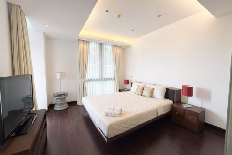 3 Bedroom Aquaminium · Pool & Marina View · Unit 055