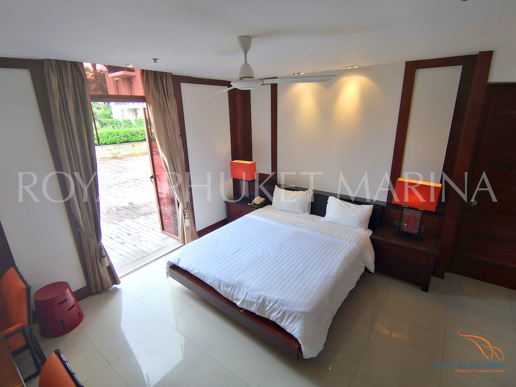 2 Bedroom Apartment · Pool View · Unit 021