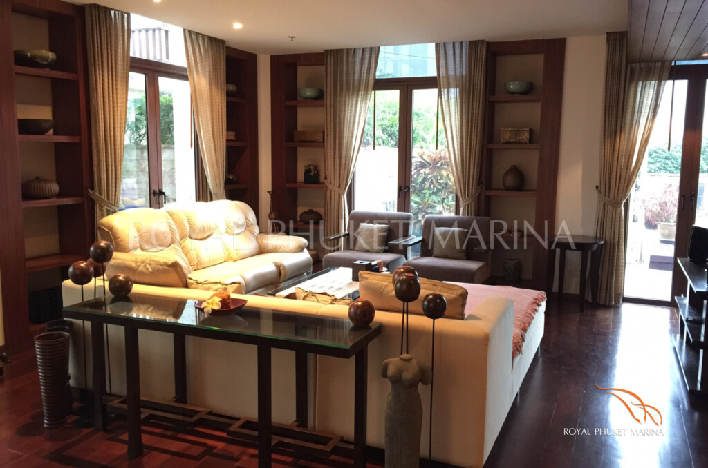 2 Bedroom Apartment · Pool Deck · Unit 038