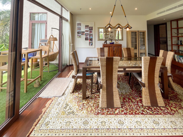 3 Bedroom Apartment · Pool & Marina View · Unit 007