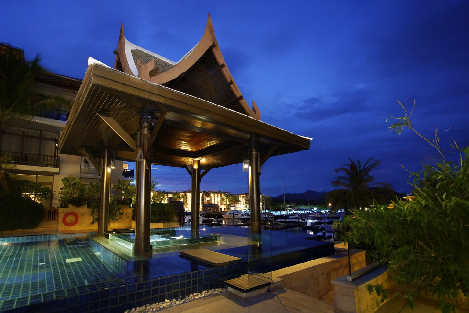 Duplex with Private Yacht Berth — 4 Bedroom Aquaminium