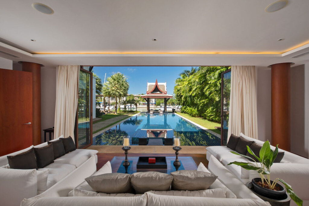 5 Bedroom Villa · Private Yacht Berth · Unit V02