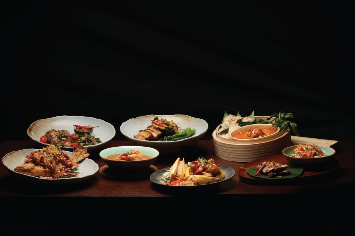 Waterfront terrace at BLUU Asian Kitchen & Bar, Royal Phuket Marina