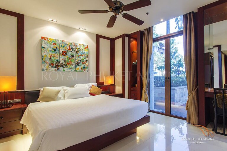 2 Bedroom Apartment · Pool View · Unit 022